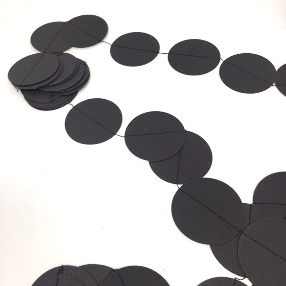 Black Dark Grey Round Paper Large Circle Party Halloween Extra Long Garland - Picture 15 of 16